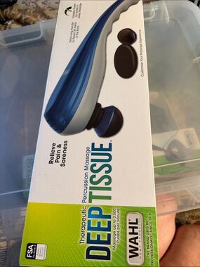 Wahl Deep Tissue Percussion Massager - Blue and White